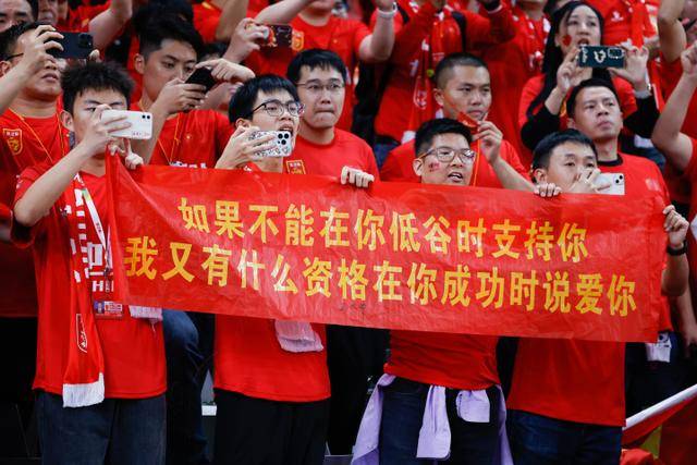 韦德呼吁尊重跨性别者自我认同与权利